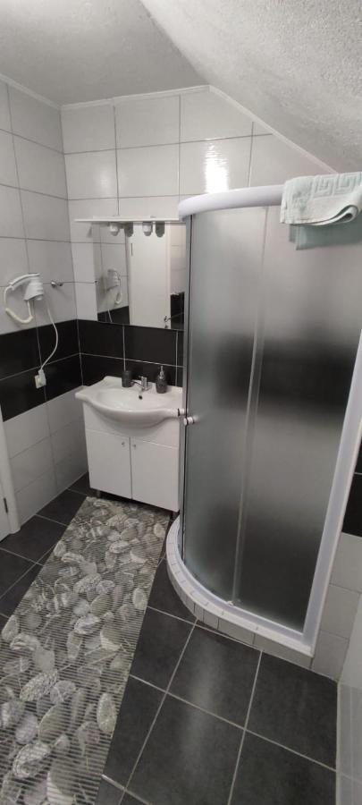 Apartment Gradina コレニツァ エクステリア 写真