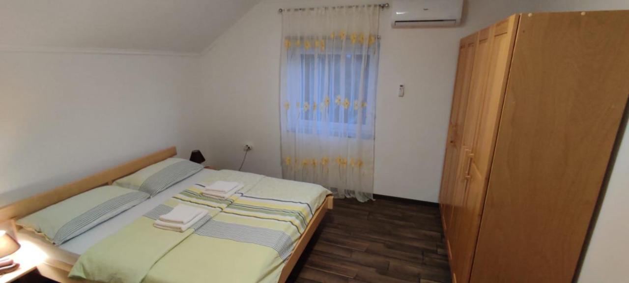 Apartment Gradina コレニツァ エクステリア 写真